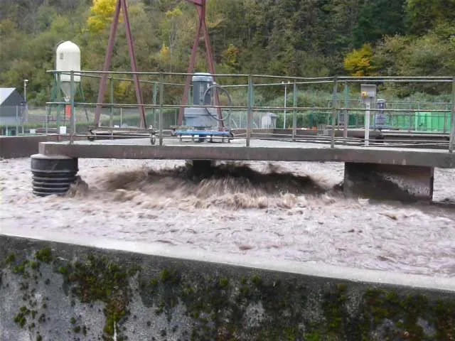 Turbine MOS installée sur site pour l'aération et le mélange des eaux usées.